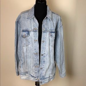 Levi’s Oversized Jean Jacket